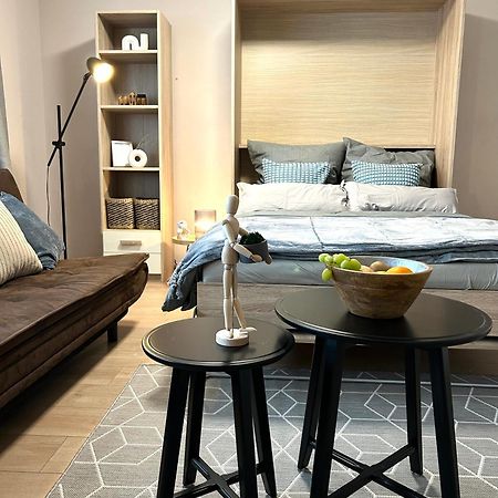Zentrale Lage - Ideal Fuer Arbeit & Erholung Graben-Neudorf Dış mekan fotoğraf
