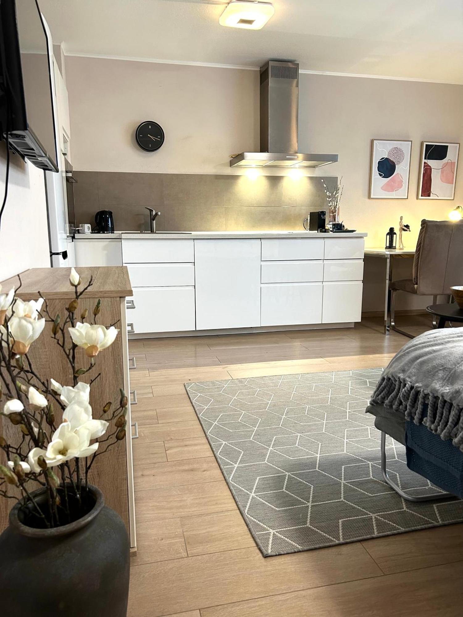 Zentrale Lage - Ideal Fuer Arbeit & Erholung Graben-Neudorf Dış mekan fotoğraf